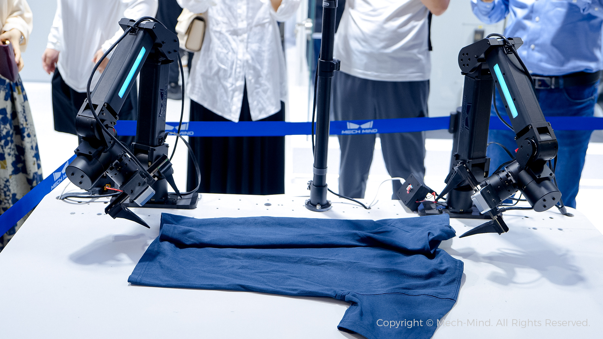 梅卡曼德完成新一輪近5億元融資,加速具身智能“眼腦手”全棧技術進化與全球規?;涞? imageid= 梅卡曼德完成新一輪近5億元融資,加速具身智能“眼腦手”全棧技術進化與全球規?;涞? data-before-load-time=