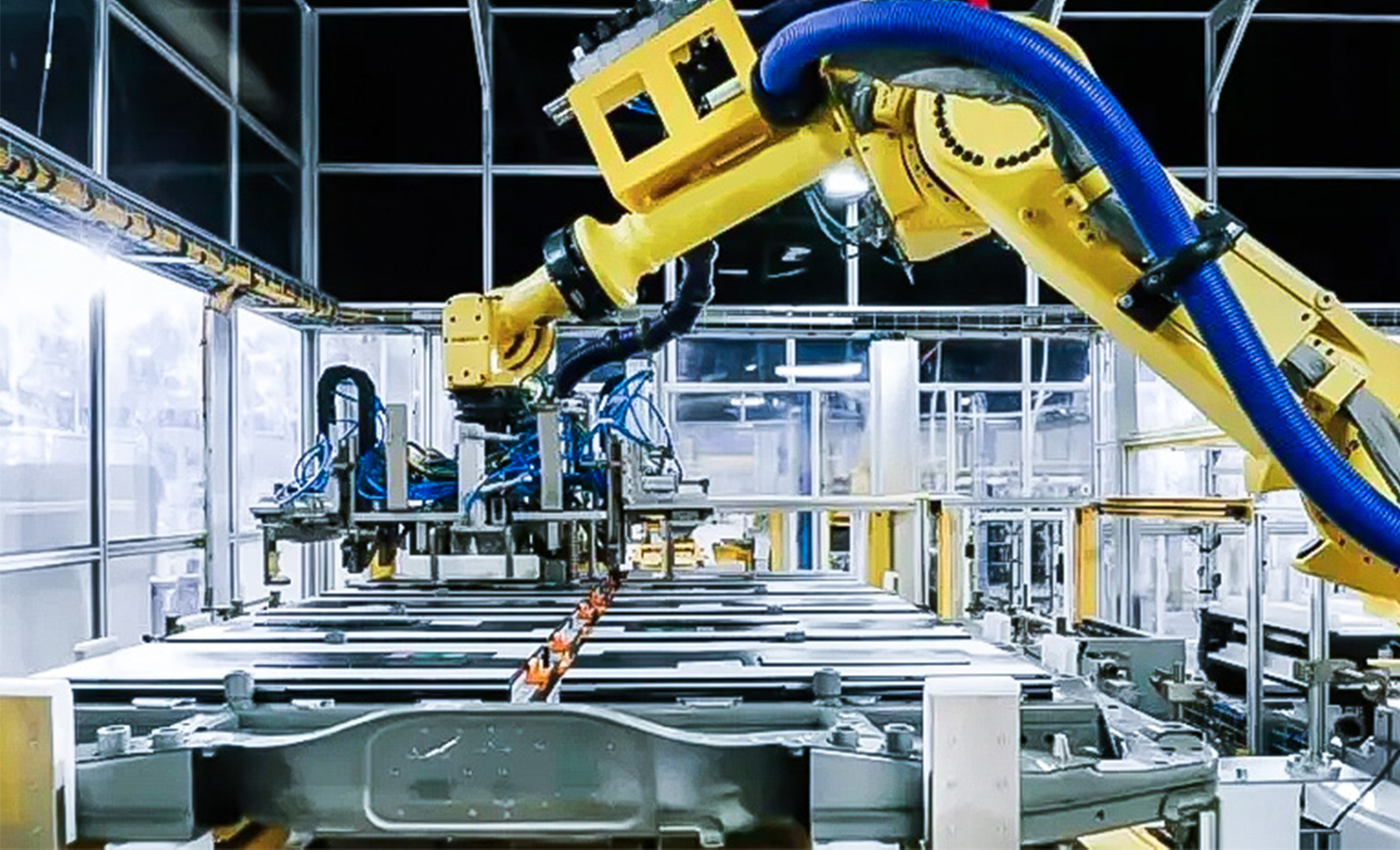 AI視覺引導電池模組上料裝配 | 某大型汽車主機廠